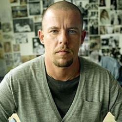 fallece-Alexander-McQueen-esquela-online-muerte-1